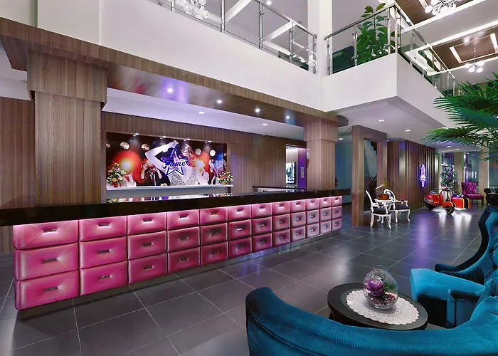 Fame Sunset Road Hotel 3*