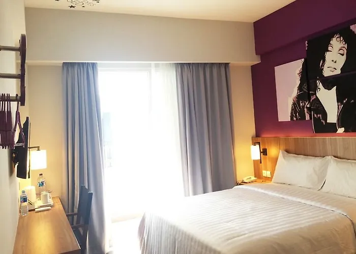 Hotel Fame Sunset Road 3*